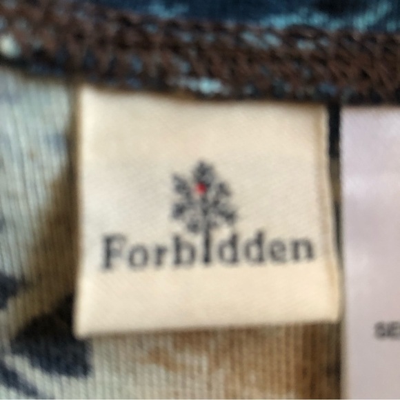 Forbidden Tee brown blue Princess shoulder cap sleeve sparkles beads size Large - Picture 10 of 11